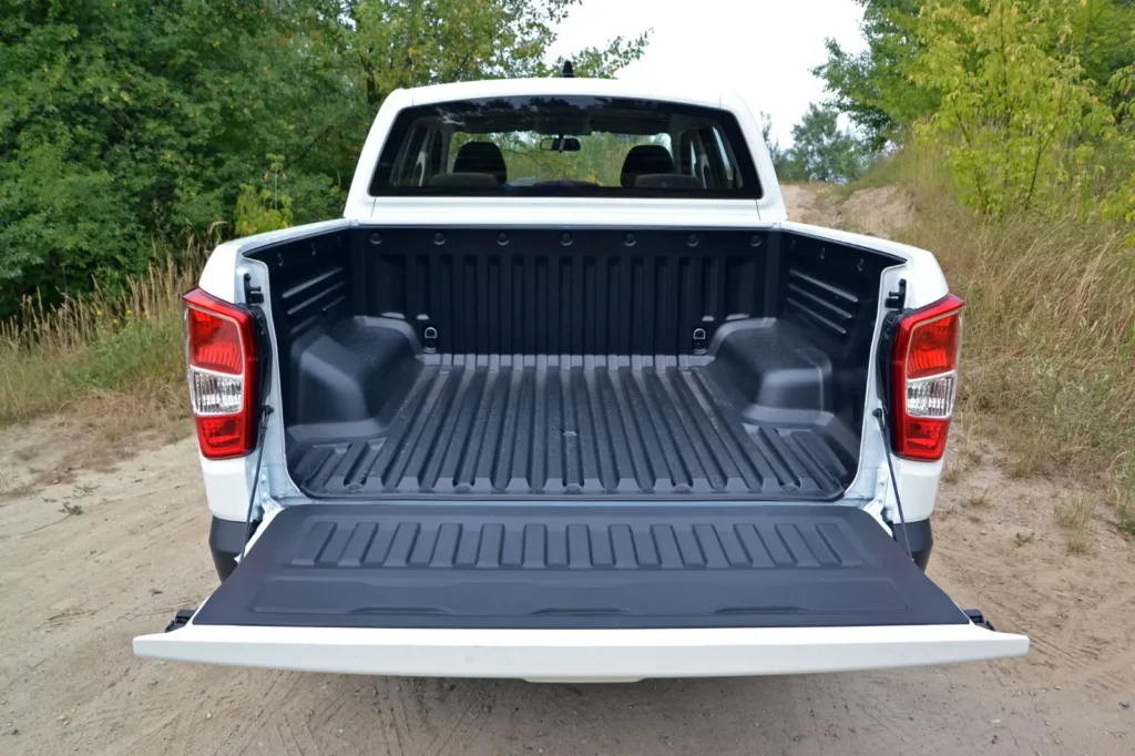 Delivery fleet 4x4 vehicle